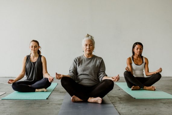 Jnana yoga, ou Ashtanga yoga
